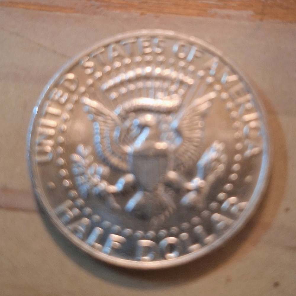 1977 Kennedy Half Dollar DD error Coin - Picture 3 of 5